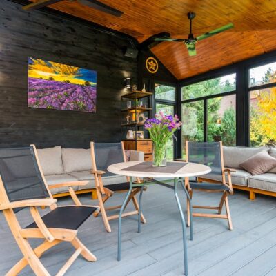 Rodzaje pergoli w przestrzeni ogrodowej